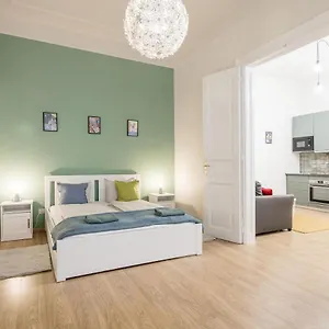 Stylish & 2br Appartamento